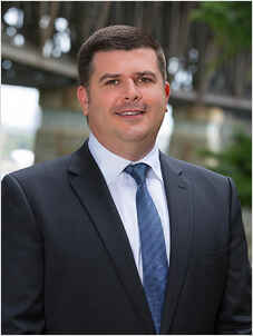 Justin Dwyer Justin Dwyer